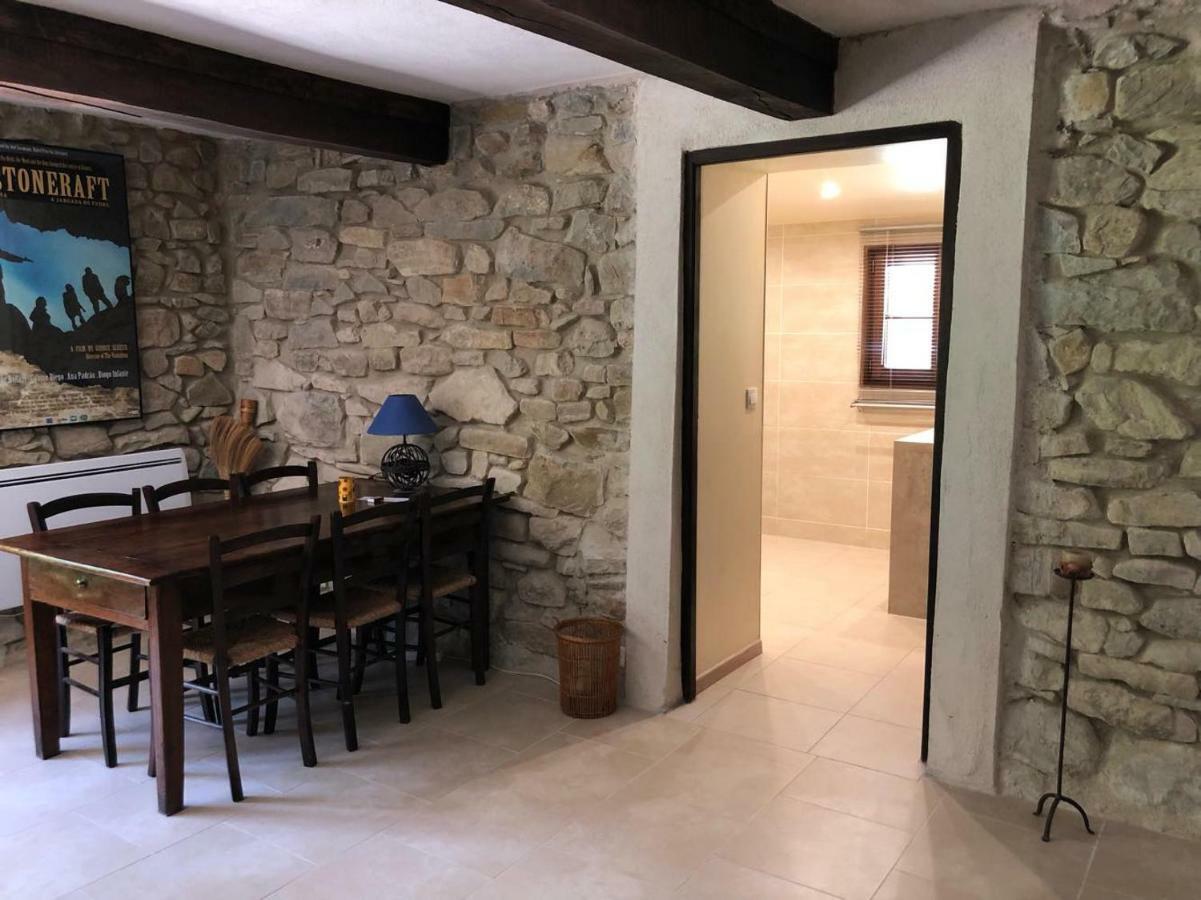 Weekend En Provence Bed & Breakfast Comps  Bagian luar foto