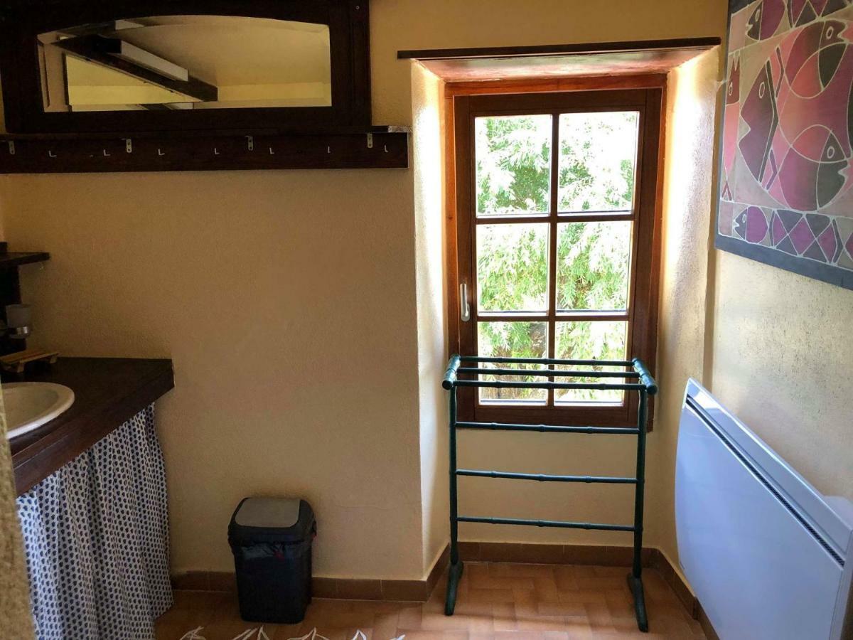 Weekend En Provence Bed & Breakfast Comps  Ruang foto
